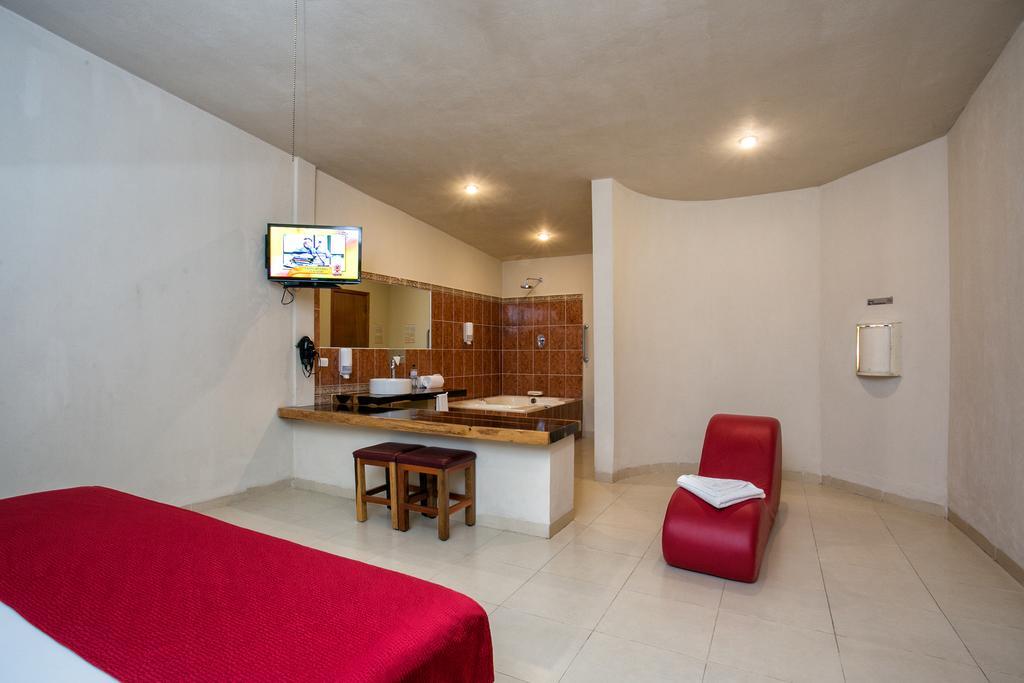 Auto Hotel Paraíso Inn Palenque Quarto foto